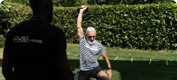 Séance de renforcement musculaire en extérieur